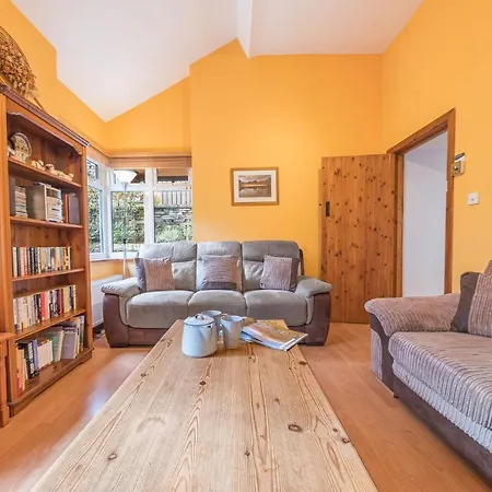 Fernlea Holiday home