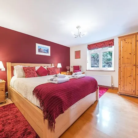 Semesterbostad Fernlea